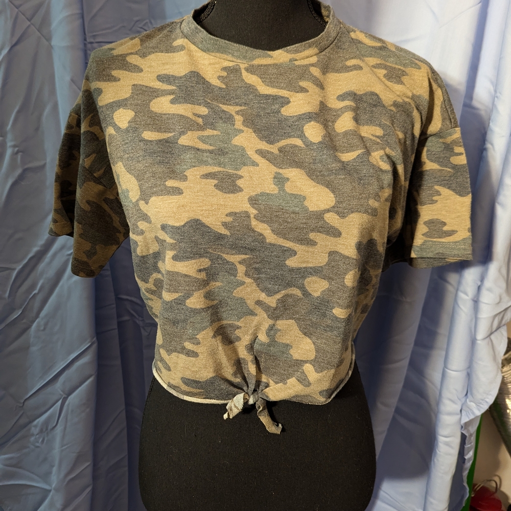 Camo Print Crop Top